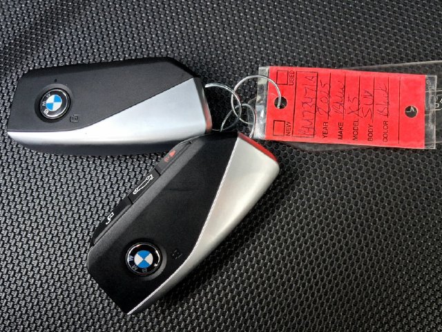 Used 2025 BMW X5 xDrive40i w/ Premium Package AWD/4WD image 31