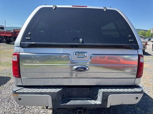 Used 2015 Ford F250 Platinum AWD/4WD image 7
