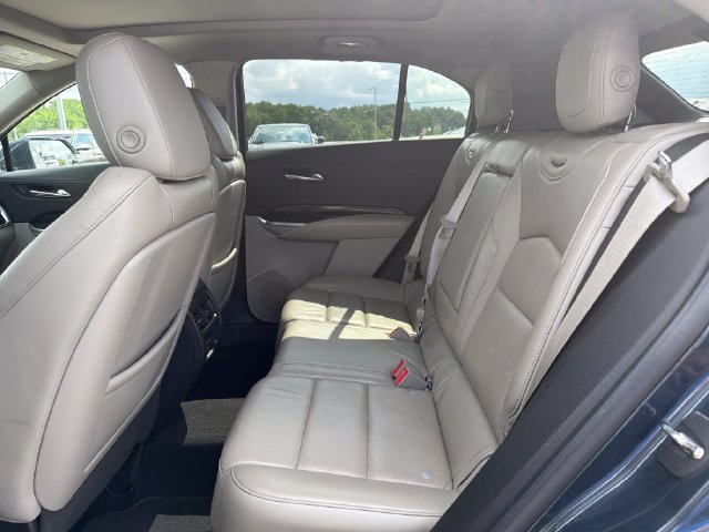 Used 2019 Cadillac XT4 Premium Luxury AWD/4WD image 37