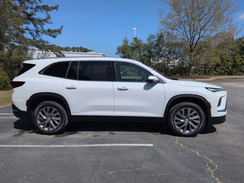 New 2026 Buick Enclave Preferred w/ Power Package FWD image 2