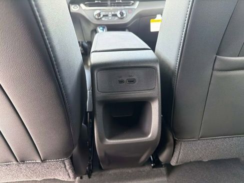 New 2026 Buick Envista Preferred image 16