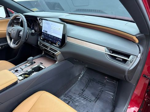 Used 2023 Lexus RX 350 Premium Plus w/ Accessory Package AWD/4WD image 25