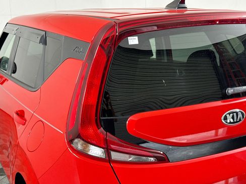Used 2020 Kia Soul LX image 35