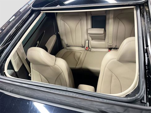 Used 2023 Lincoln Nautilus Reserve w/ Equipment Group 201A image 23