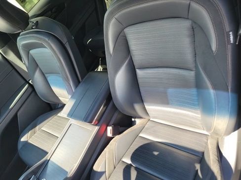 Certified 2024 Lincoln Nautilus Reserve w/ Equipment Group 202A AWD/4WD image 30