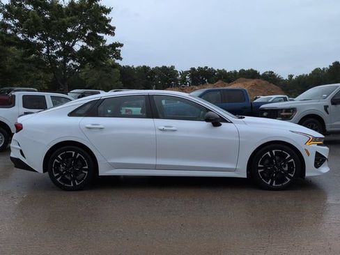 Used 2023 Kia K5 GT-Line w/ GT-Line Premium Package FWD image 3