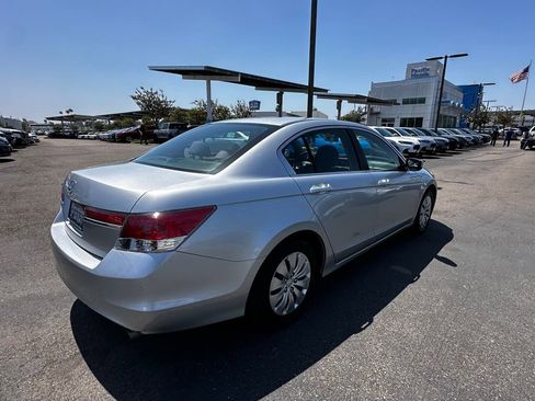 Used 2012 Honda Accord LX image 5