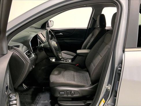 Used 2024 Chevrolet Equinox LT AWD/4WD image 18