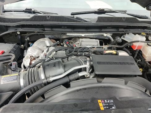 Used 2023 Chevrolet Silverado 2500 High Country AWD/4WD image 9