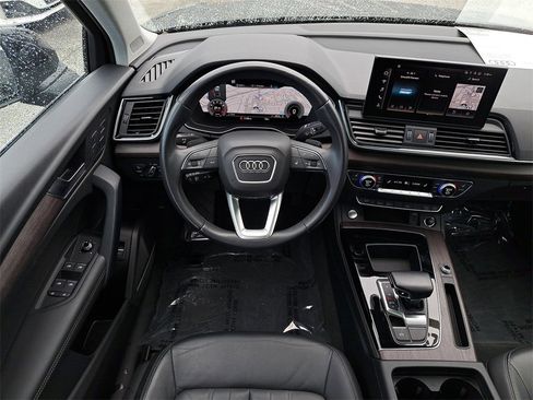 Used 2023 Audi Q5 2.0T Premium Plus w/ Premium Plus Package image 23