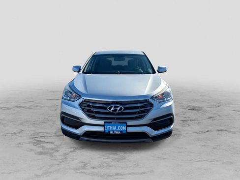 Used 2017 Hyundai Santa Fe Sport image 3