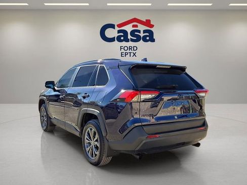 Used 2024 Toyota RAV4 XLE Premium image 4