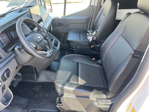 New 2026 Ford Transit 250 148 Medium Roof image 16