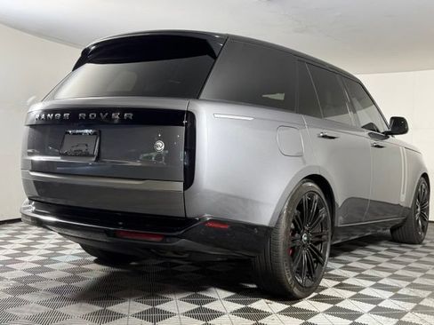 Certified 2023 Land Rover Range Rover SV AWD/4WD image 8