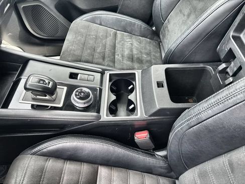 Used 2023 Mitsubishi Outlander SE FWD image 24