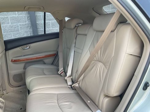 Used 2007 Lexus RX 400h AWD image 32