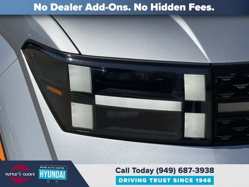 Certified 2025 Hyundai Santa Fe Calligraphy FWD image 7