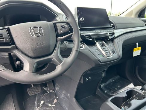 New 2026 Honda Odyssey EX-L image 11