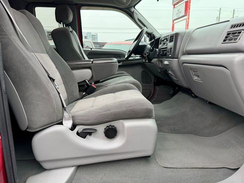 Used 2003 Ford F250 XLT image 19