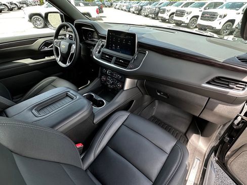 Used 2023 Chevrolet Tahoe LT w/ LT Signature Plus Package AWD/4WD image 14