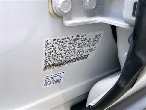Used 2025 Acura MDX FWD w/ Technology Package image 34