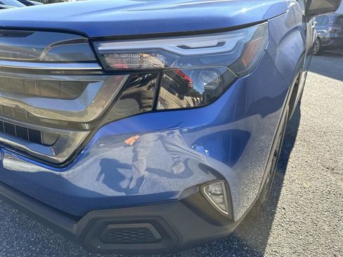 New 2025 Subaru Forester Premium image 9