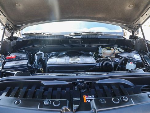 Used 2019 Chevrolet Silverado 1500 RST AWD/4WD image 24