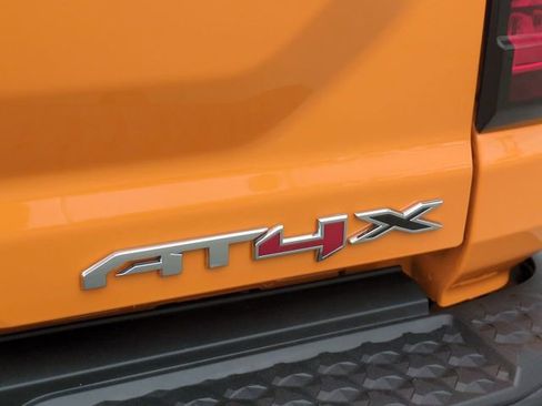 New 2026 GMC Canyon AT4X w/ AT4X AEV Edition AWD/4WD image 32