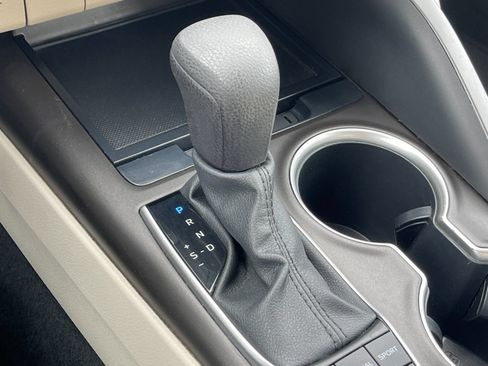 Used 2023 Toyota Camry LE FWD image 22