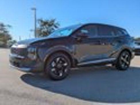 Certified 2026 Kia Sportage LX image 33