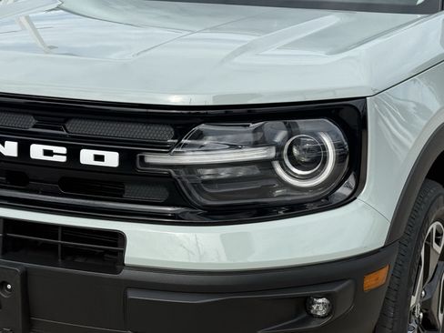 Used 2023 Ford Bronco Sport Outer Banks w/ Tech Package AWD/4WD image 11