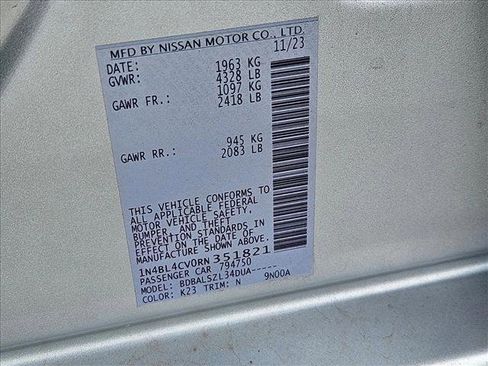 Used 2024 Nissan Altima 2.5 SR FWD image 17