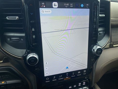 Used 2023 RAM 2500 Limited image 18