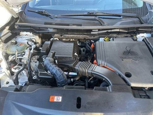 Used 2023 Mitsubishi Outlander Ralliart image 34