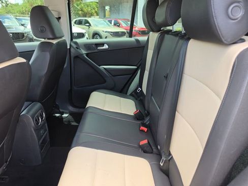 Used 2017 Volkswagen Tiguan S FWD image 12