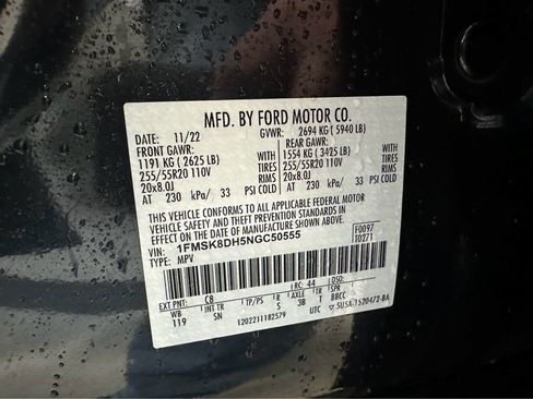 Used 2022 Ford Explorer XLT w/ Equipment Group 202A image 18