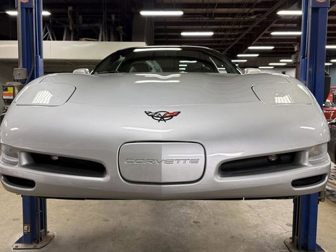Used 1997 Chevrolet Corvette Coupe w/ Memory Pkg image 83