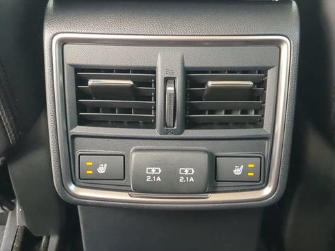 Used 2022 Subaru Forester Touring w/ Popular Package #3 AWD/4WD image 17