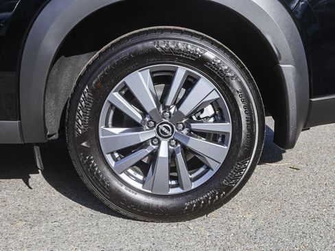 New 2026 Nissan Pathfinder SV FWD image 10