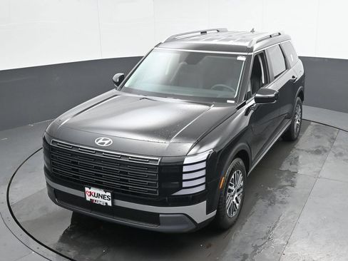 Used 2026 Hyundai Palisade SEL FWD image 39