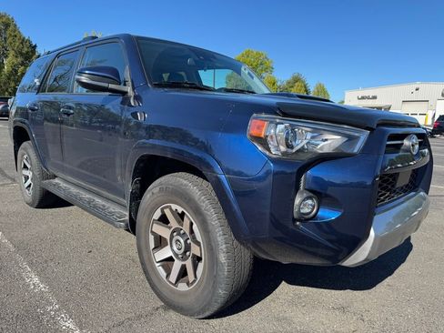 Used 2021 Toyota 4Runner TRD Off-Road Premium w/ Moonroof Package AWD/4WD image 1