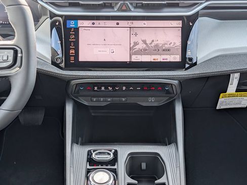 New 2026 Jeep Cherokee Laredo AWD/4WD image 9