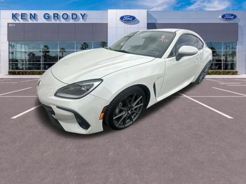 Used 2023 Subaru BRZ Limited RWD image 4