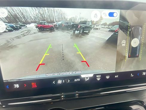 Certified 2025 Ford Expedition Platinum AWD/4WD image 27