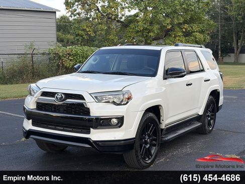 Used 2019 Toyota 4Runner Limited RWD image 1