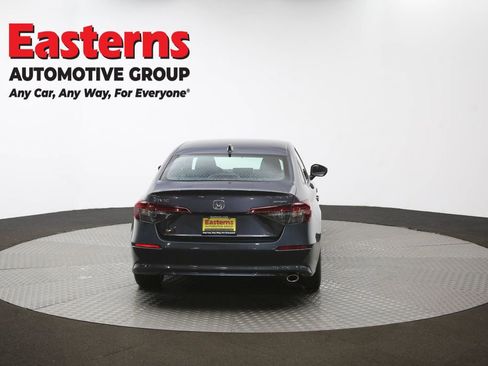 Used 2025 Honda Civic Sport image 36