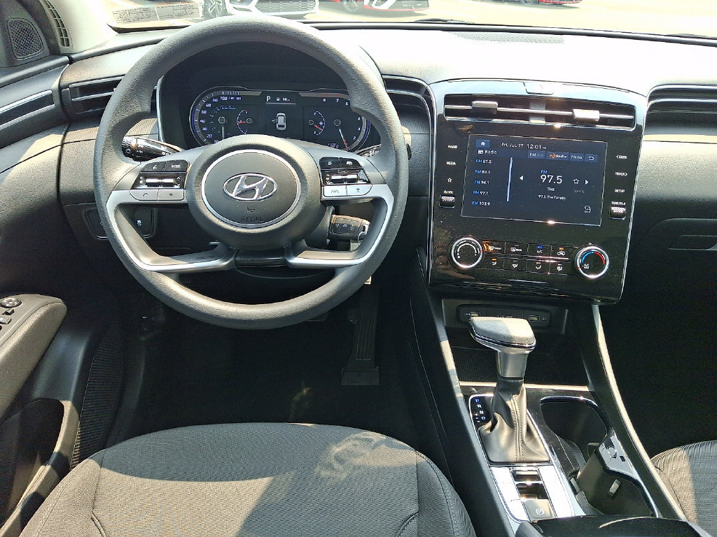 Certified 2024 Hyundai Tucson SE AWD/4WD image 12