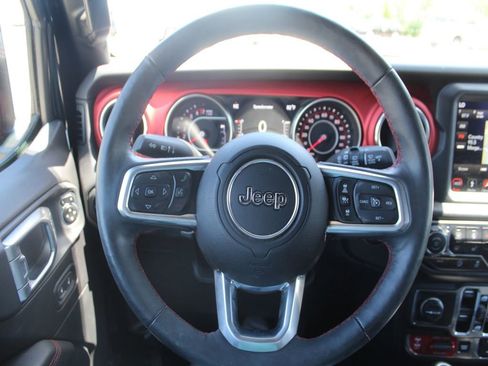 Used 2019 Jeep Wrangler Unlimited Rubicon AWD/4WD image 19