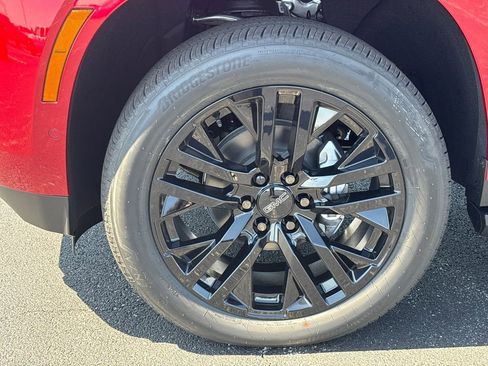 New 2026 GMC Yukon Elevation AWD/4WD image 12