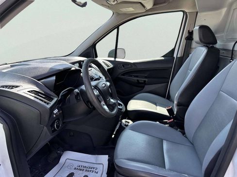 Used 2016 Ford Transit Connect XL image 9